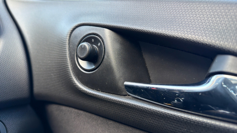 Vauxhall Meriva 1.4i 16V Club 5dr Petrol Estate